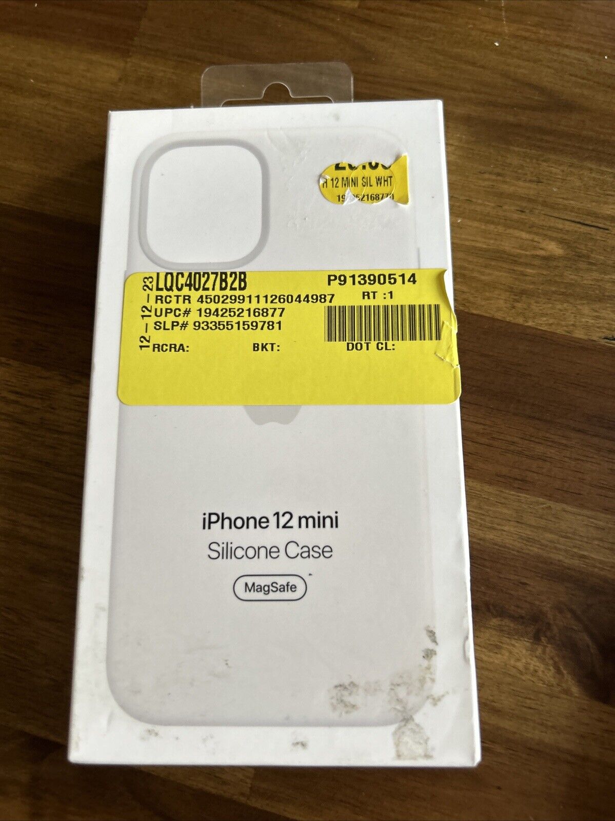 Apple Silicone Case with MagSafe for iPhone 12 mini - White